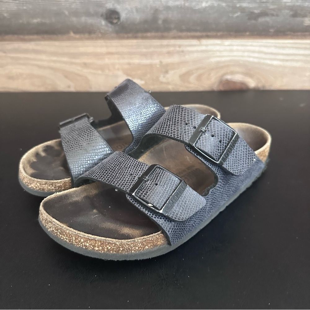 Birkenstock Arizona Midnight Metallic Blue Sandals Minimalist Comfort Sz 38
